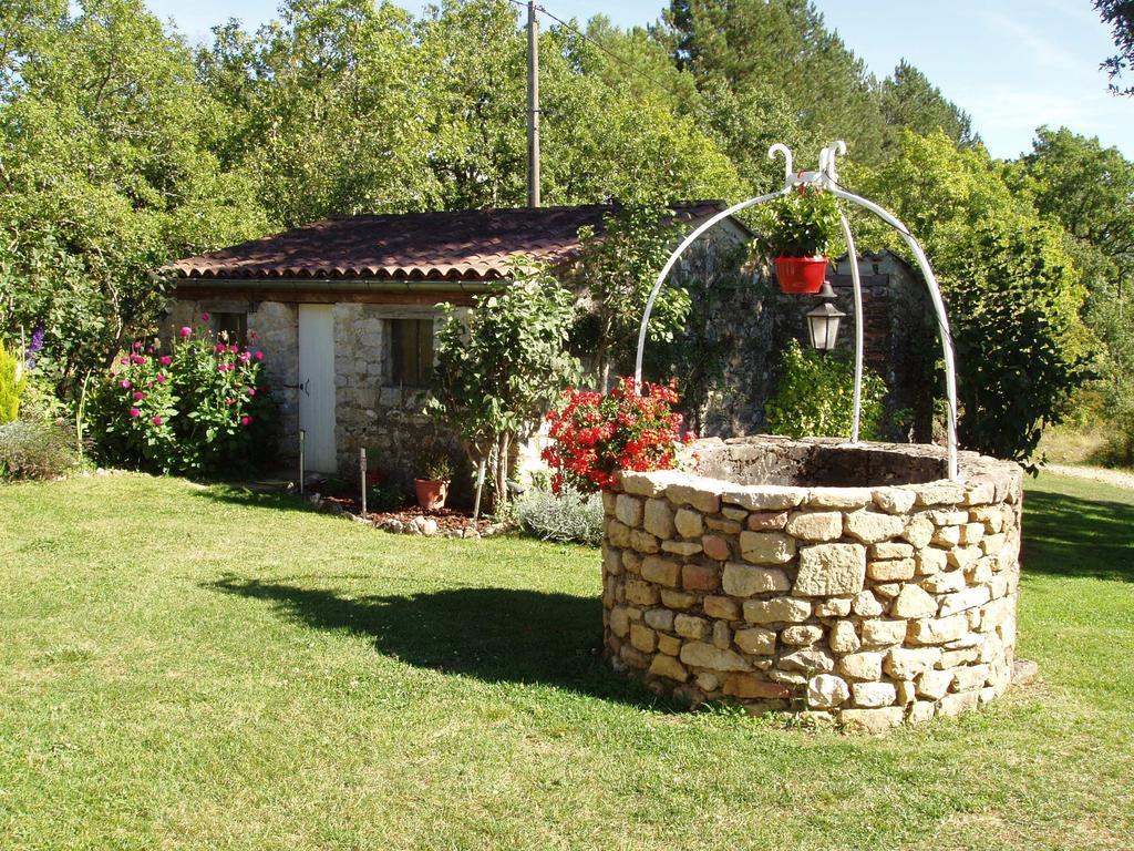 Le Mas De Gramat Payrac Exterior photo